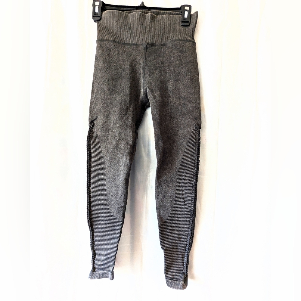 Charcoal Gray Seamless Ribbed 7/8 Leggings Crochet Braided Sides